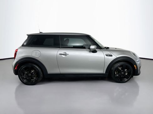 Used 2024 MINI Cooper SE image 5