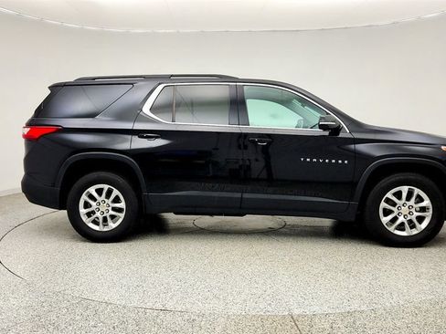 Used 2020 Chevrolet Traverse LT AWD/4WD image 4