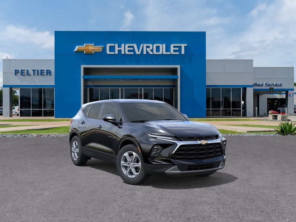 New 2026 Chevrolet Blazer LT FWD image 1