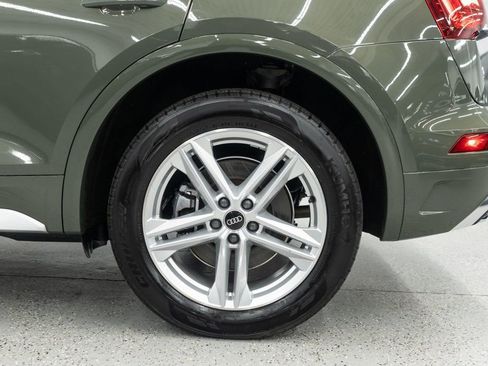 Used 2023 Audi Q5 e Premium Plus w/ Premium Plus Package AWD/4WD image 39