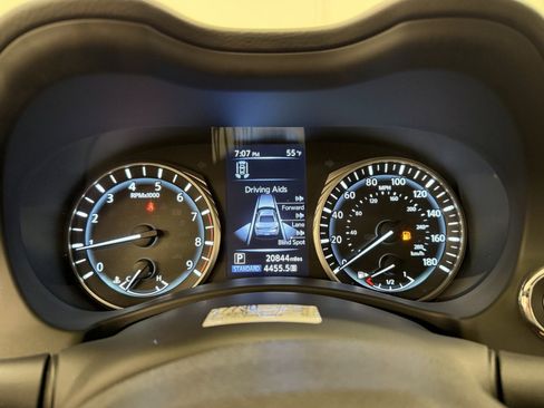 Used 2022 INFINITI Q60 3.0t Luxe w/ Essential Package image 9