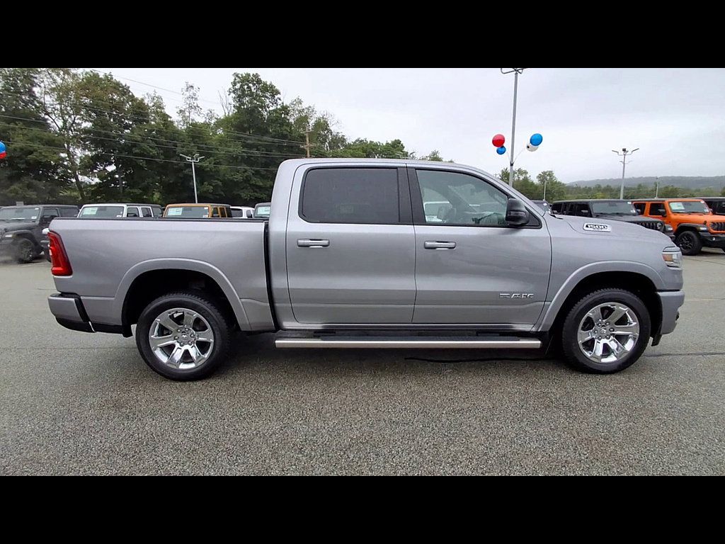 Used 2025 RAM 1500 Big Horn AWD/4WD image 38