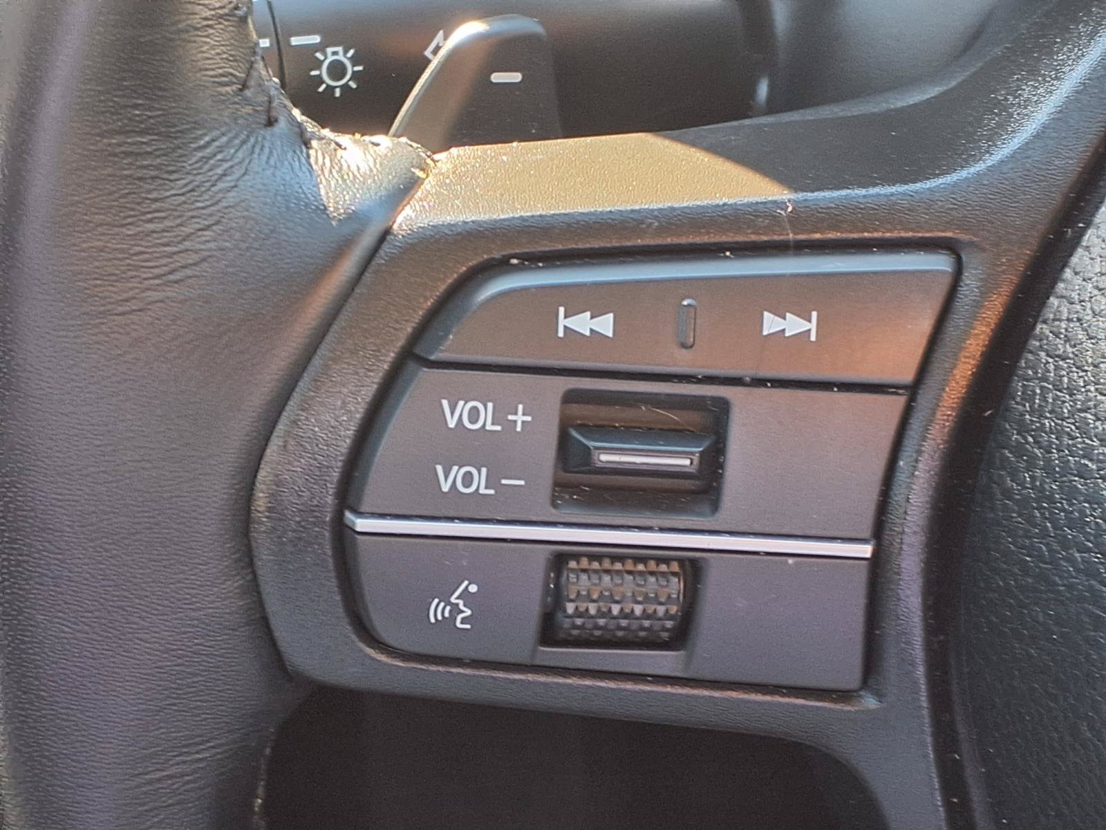 Used 2016 Honda Pilot Touring image 6