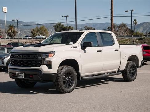 New 2026 Chevrolet Silverado 1500 Custom Trail Boss w/ LPO, Dark Essentials Package image 43