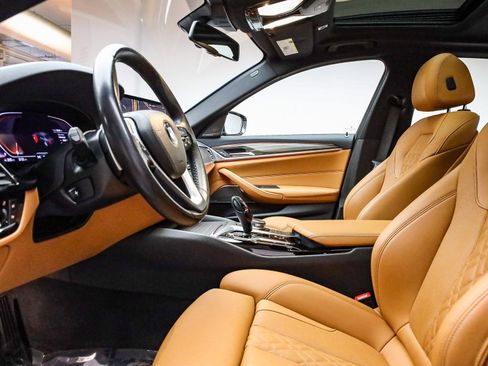 Certified 2023 BMW 540i w/ Premium Package image 19