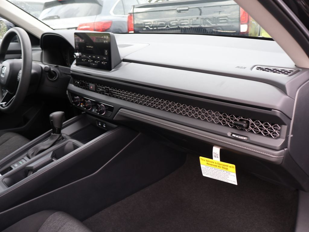 New 2026 Honda Accord LX image 9