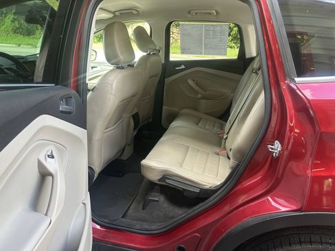 Used 2018 Ford Escape SEL AWD/4WD image 22
