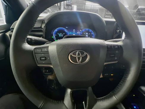 Used 2025 Toyota Camry XSE w/ Premium Plus Package FWD image 18