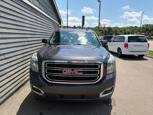Used 2017 GMC Yukon XL SLE w/ Convenience Package AWD/4WD image 18