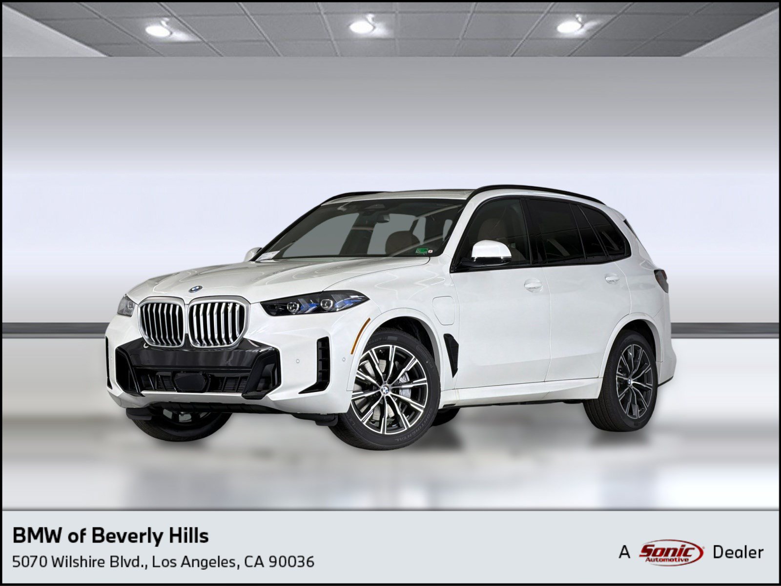 Used 2026 BMW X5 xDrive50e w/ M Sport Package AWD/4WD image 1