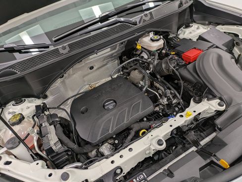 Used 2023 Buick Encore GX Select w/ Sport Touring Package image 30