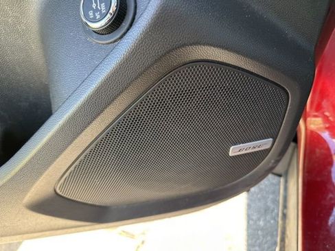 Used 2022 Chevrolet TrailBlazer RS w/ Sun and Liftgate Package image 44