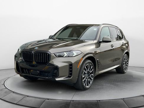 New 2026 BMW X5 xDrive40i w/ M Sport Package image 3