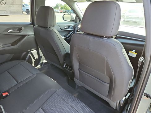 New 2026 Chevrolet Equinox LT image 21