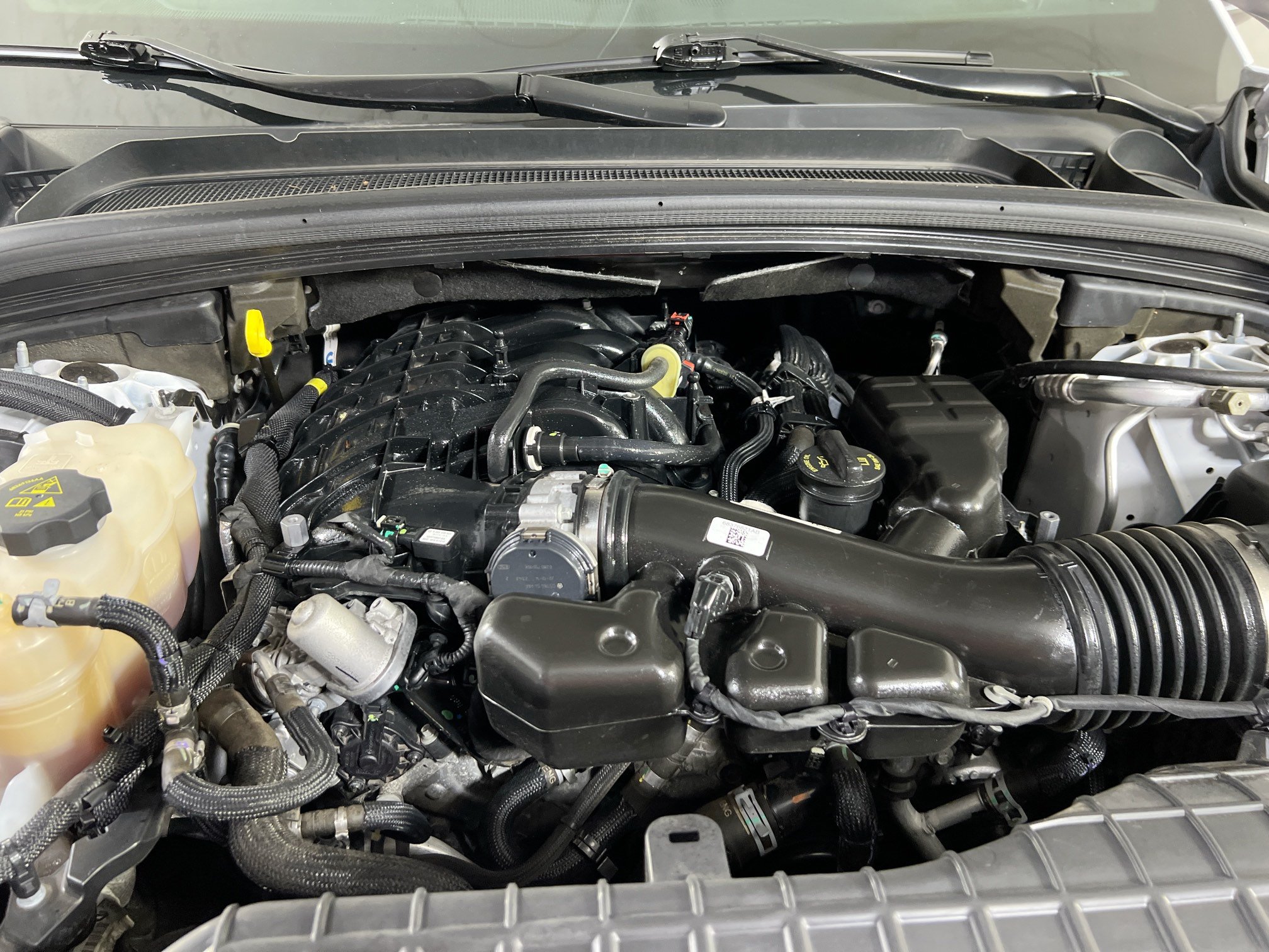 Used 2023 Jeep Grand Cherokee Limited AWD/4WD image 29
