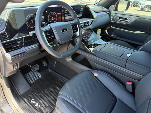 New 2026 INFINITI QX80 Autograph image 11