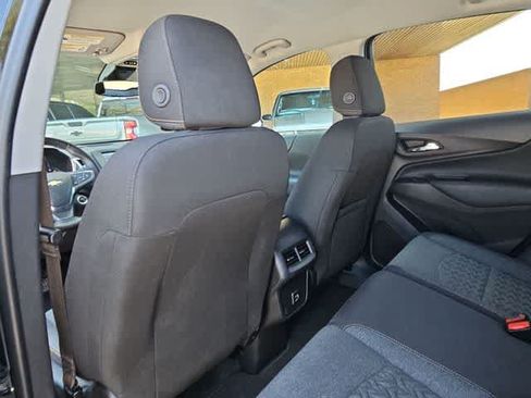 Used 2024 Chevrolet Equinox LT FWD image 17