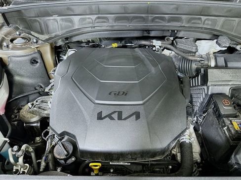 Used 2025 Kia Telluride S AWD/4WD image 9