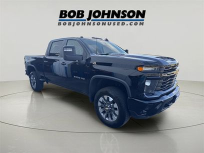 Used 2024 Chevrolet Silverado 2500 Custom w/ Custom Value Package