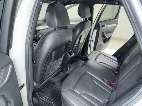 Used 2018 Audi Q3 2.0T Premium image 27