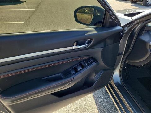 Certified 2023 Nissan Altima 2.5 SR image 23