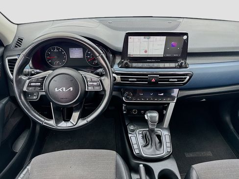 Used 2022 Kia Seltos S image 14