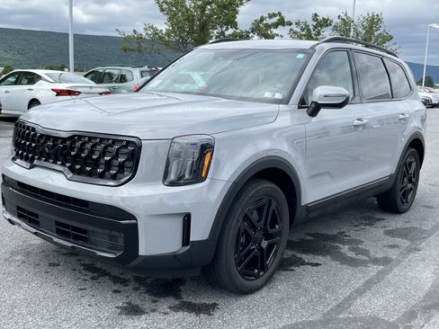 Used 2025 Kia Telluride EX X-Line AWD/4WD image 12