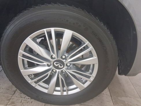 Used 2021 INFINITI QX80 Luxe RWD image 11