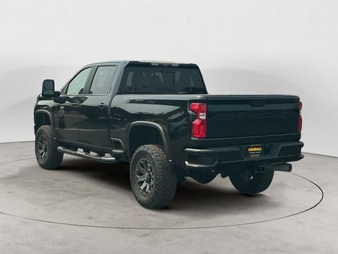 Used 2021 Chevrolet Silverado 3500 LTZ w/ LTZ Plus Package AWD/4WD image 7