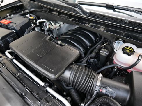 Used 2025 Cadillac Escalade Sport image 59