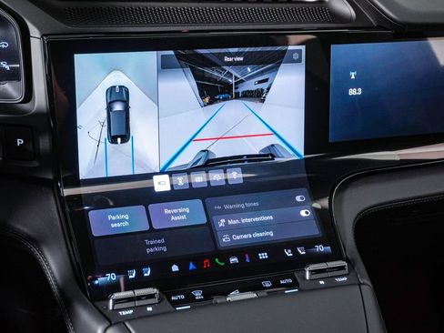 New 2026 Porsche Cayenne Electric AWD/4WD image 25