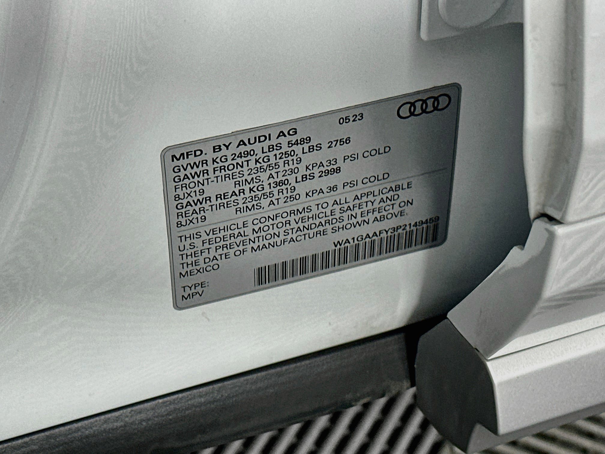 Used 2023 Audi Q5 2.0T Premium w/ Convenience Package AWD/4WD image 12