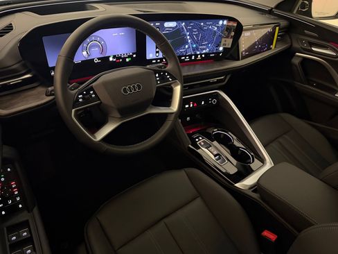New 2026 Audi Q5 Premium AWD/4WD image 4