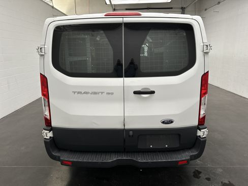 Used 2015 Ford Transit 150 130 Low Roof RWD image 7