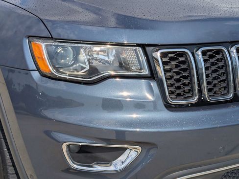 Certified 2021 Jeep Grand Cherokee Limited w/ Luxury Group II AWD/4WD image 9