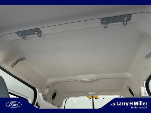 Used 2013 Ford Transit Connect XLT image 30