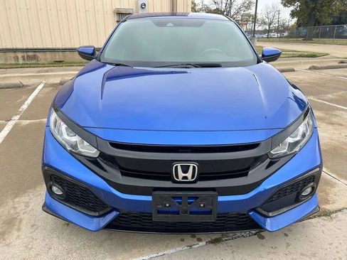 Used 2019 Honda Civic Sport image 2