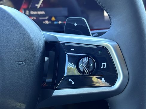 New 2026 BMW 540i xDrive image 9