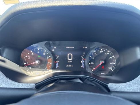 Used 2025 Jeep Compass Latitude w/ Sun & Sound Group image 14