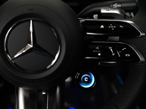 New 2026 Mercedes-Benz GLA 35 AMG 4MATIC image 24