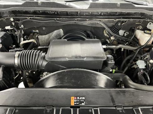 Used 2024 Chevrolet Silverado 2500 Custom w/ Custom Value Package image 37