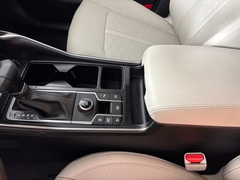 New 2026 Kia Sorento S w/ S Panoramic Sunroof Package FWD image 41