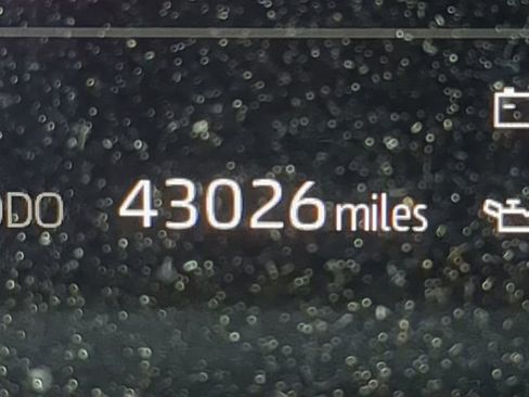 Used 2024 Toyota Tundra Limited w/ Power Package image 34