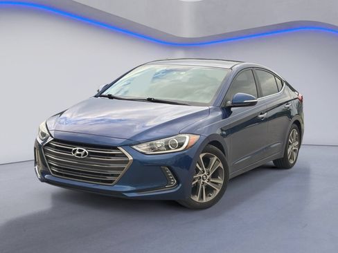 Used 2017 Hyundai Elantra Limited FWD image 2