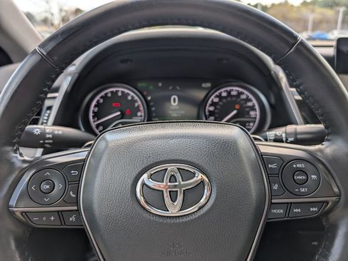 Used 2023 Toyota Camry SE w/ Cold Weather Package AWD/4WD image 21