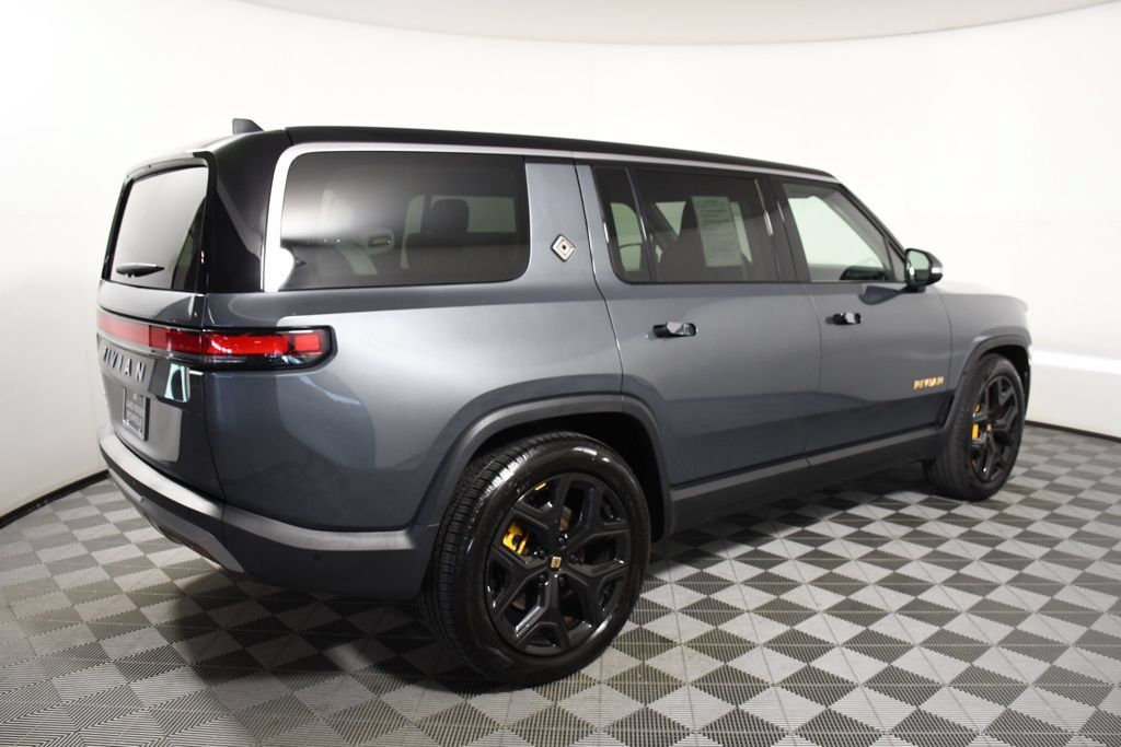 Used 2024 Rivian R1S Adventure Quad AWD/4WD image 7