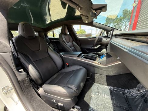Used 2023 Tesla Model S AWD/4WD image 18