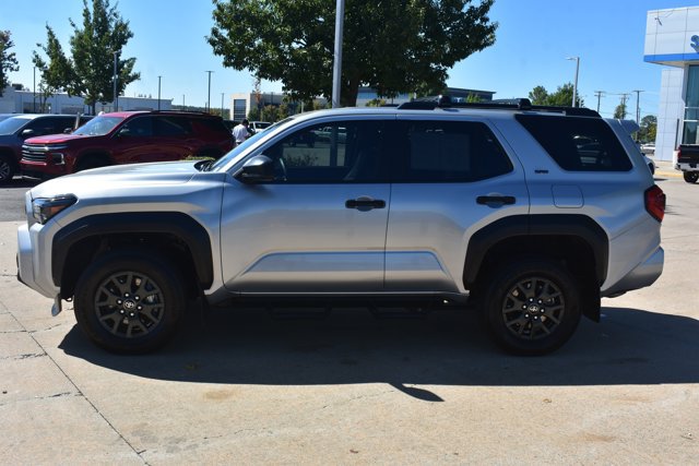 Used 2026 Toyota 4Runner SR5 AWD/4WD image 8