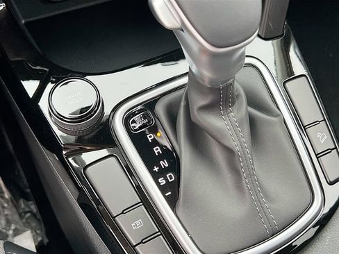 New 2026 Kia Seltos S FWD image 17