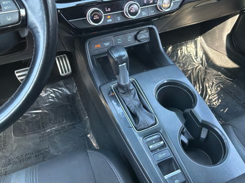 Used 2025 Honda Civic Sport image 16